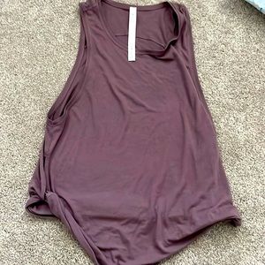 Lululemon Twist and Turn tank
